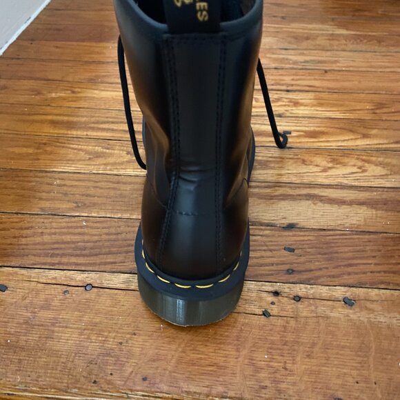 Dr. Martins Air Waves - Picture 10 of 14